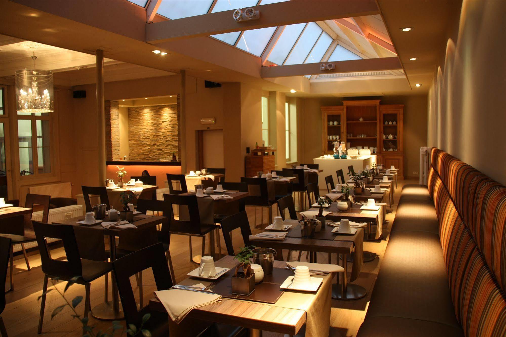 P6 Antwerp Hotel ภายนอก รูปภาพ