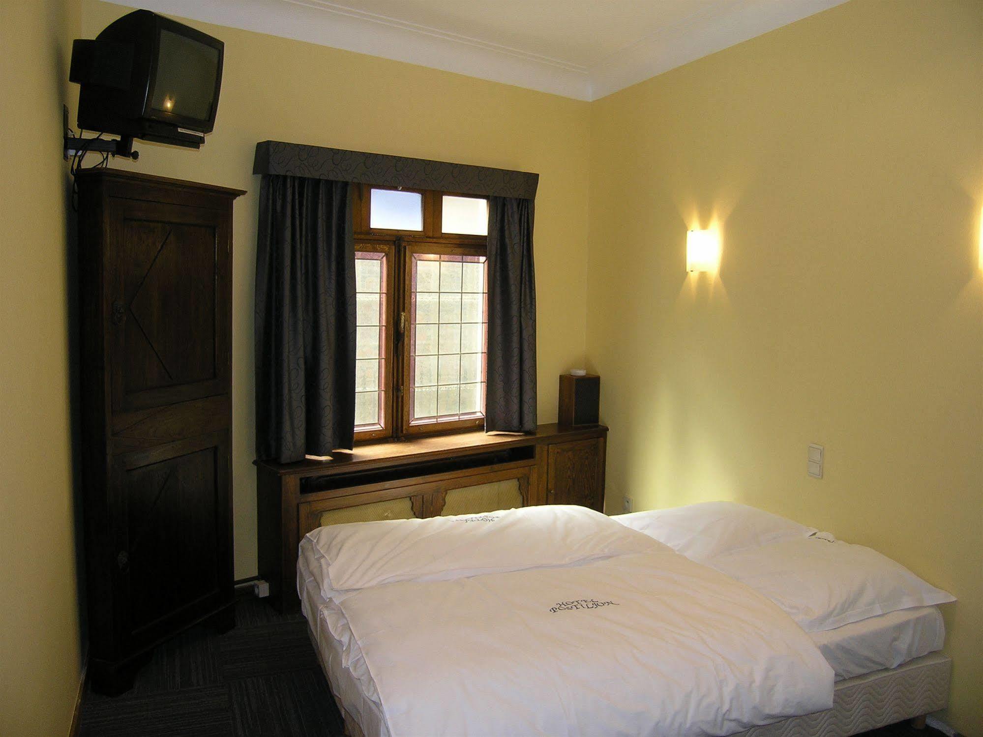P6 Antwerp Hotel ภายนอก รูปภาพ