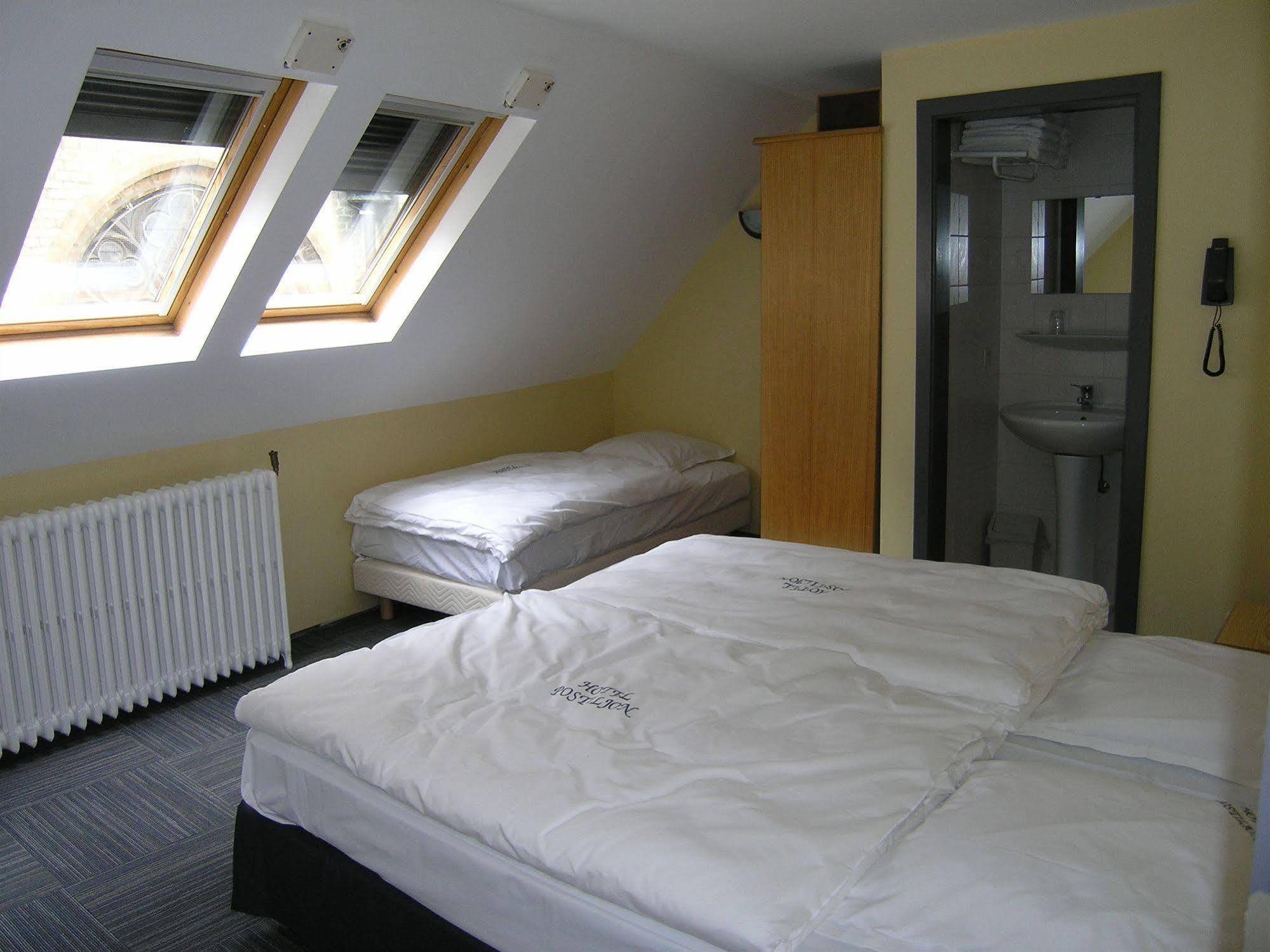 P6 Antwerp Hotel ภายนอก รูปภาพ